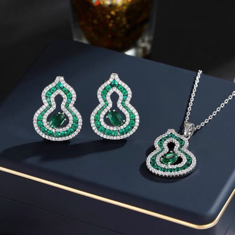 New niche, elegant, and fashionable jewelry set featuring zircon-encrusted gourd-shaped earrings, necklace, and clavicle chain.