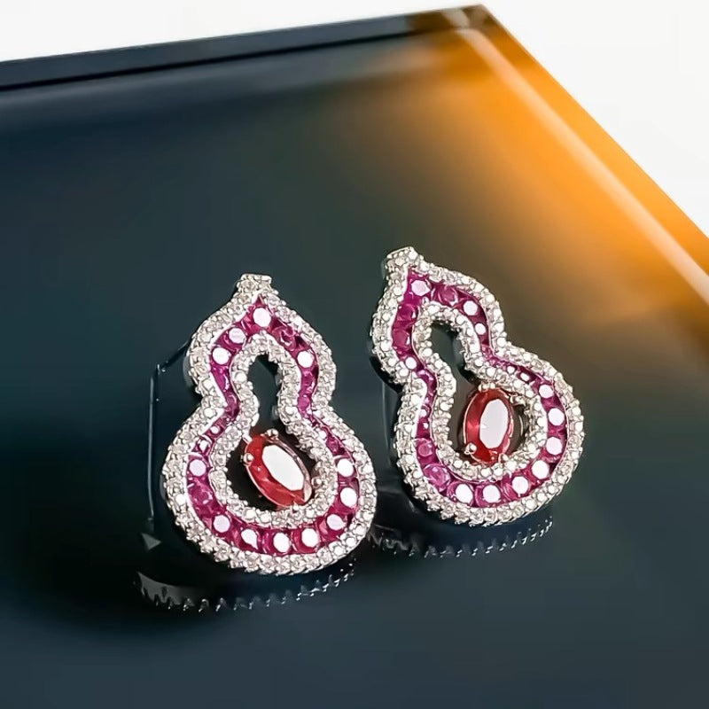 New niche, elegant, and fashionable jewelry set featuring zircon-encrusted gourd-shaped earrings, necklace, and clavicle chain.