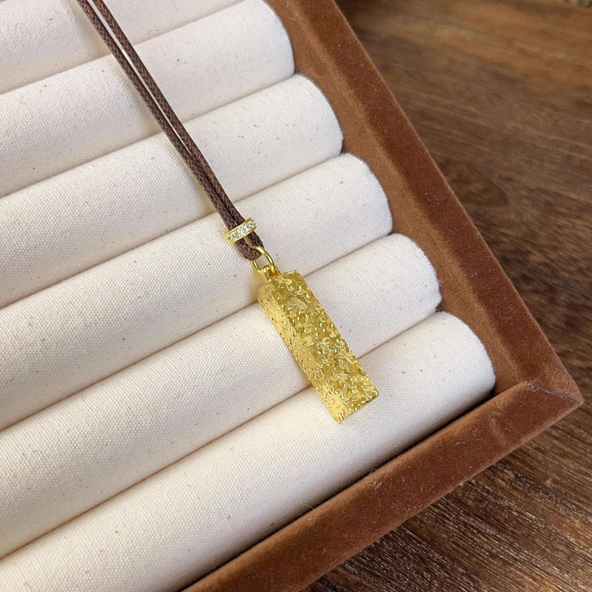 Shattered Ice Crystal Silver Necklace for Women, 999 Sterling Silver, Sweater Chain, Autumn/Winter, Light Luxury, Elegant, High-End, Niche Style