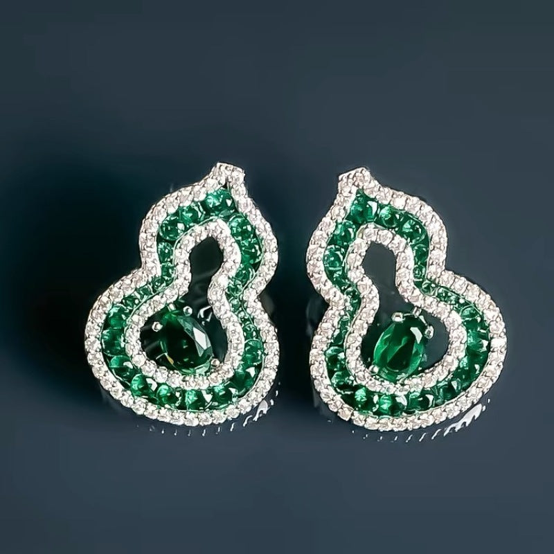 New niche, elegant, and fashionable jewelry set featuring zircon-encrusted gourd-shaped earrings, necklace, and clavicle chain.