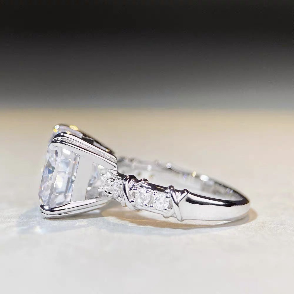 Pink diamond ring, simple cross-shaped ring, four-prong square diamond ring for women, simple and stylish.
