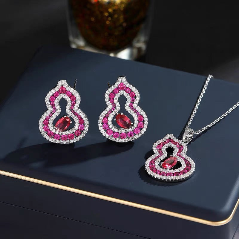 New niche, elegant, and fashionable jewelry set featuring zircon-encrusted gourd-shaped earrings, necklace, and clavicle chain.