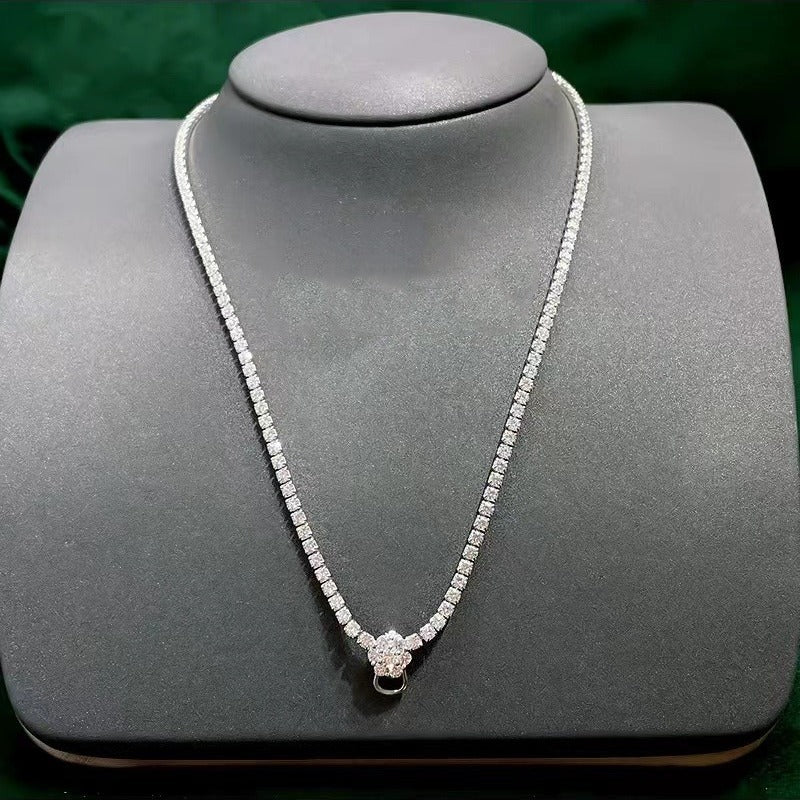 High-end full-diamond simulated diamond necklace with universal chain and clasp, sweater chain, imported high-carbon diamonds, luxurious feel, starry sky design.